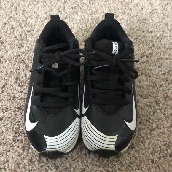 Nike Other - Gently used Nike soccer cleats